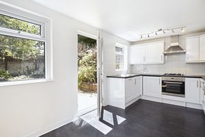 Photo 9- click for photo gallery